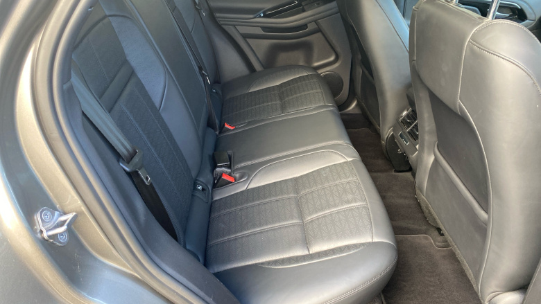 Land Rover Range Rover Evoque 1.5 P300e R-Dynamic HSE 5dr Auto Hatchback